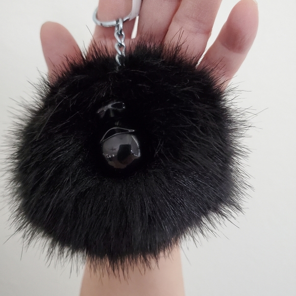 Kipling Monkey charm - Picture 3 of 3